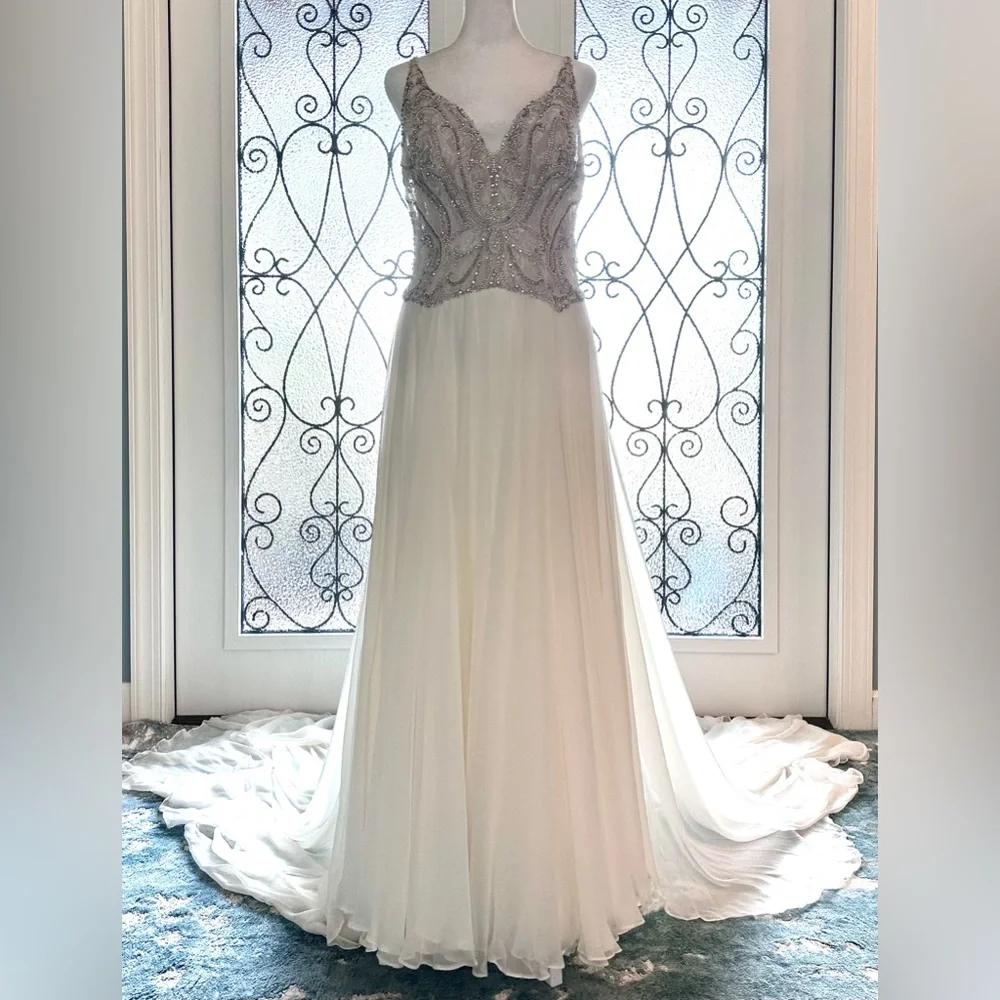 Customized Martina Liana 938 Boho Ivory Silk And Lace Wedding Dress Size 12 US - Picture 4 of 16